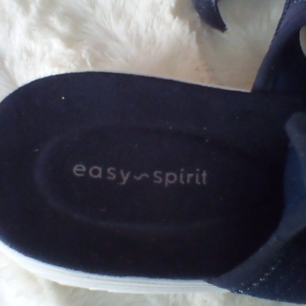 Easy spirit sandals